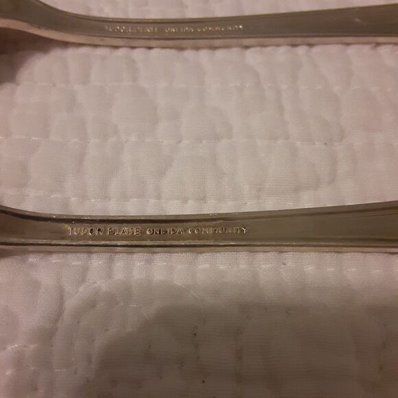 Vintage Oneida Community Tudor Plate Serving Spoons X3 Holidays